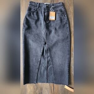 NWT REFORMATION JAGGER DENIM MIDI SKIRT Size 27 Color Vana